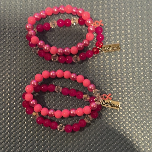 ✨ Handmade Stretch Breast Cancer Bracelet Set ✨ - Picture 3 of 4